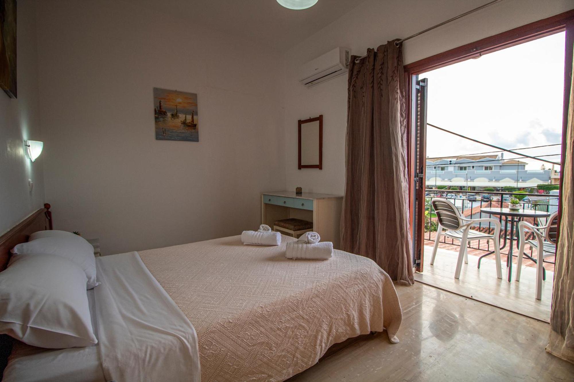 Harry'S Bar & Apartments 1 Acharavi (Corfu) Exterior foto