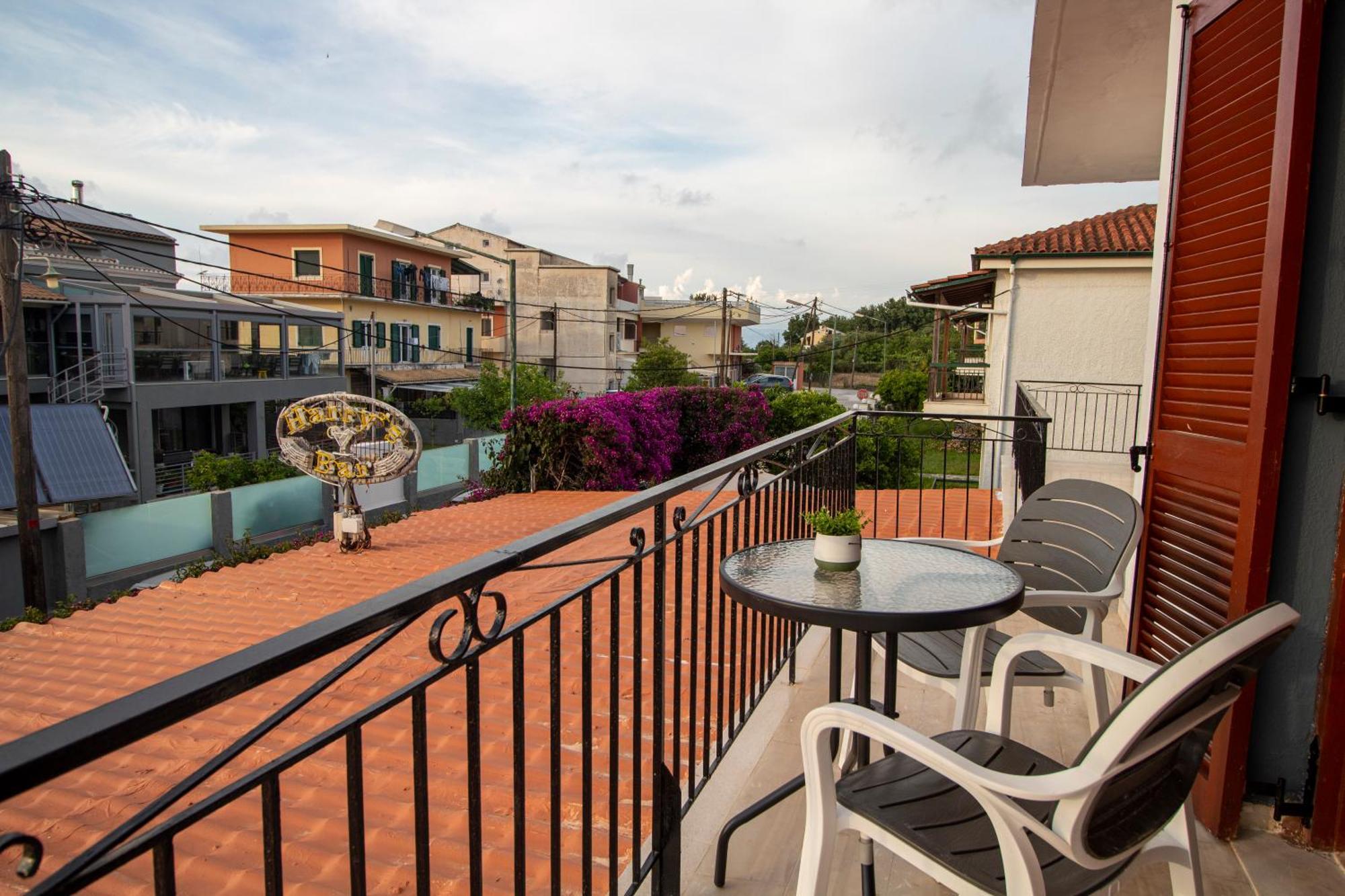 Harry'S Bar & Apartments 1 Acharavi (Corfu) Exterior foto