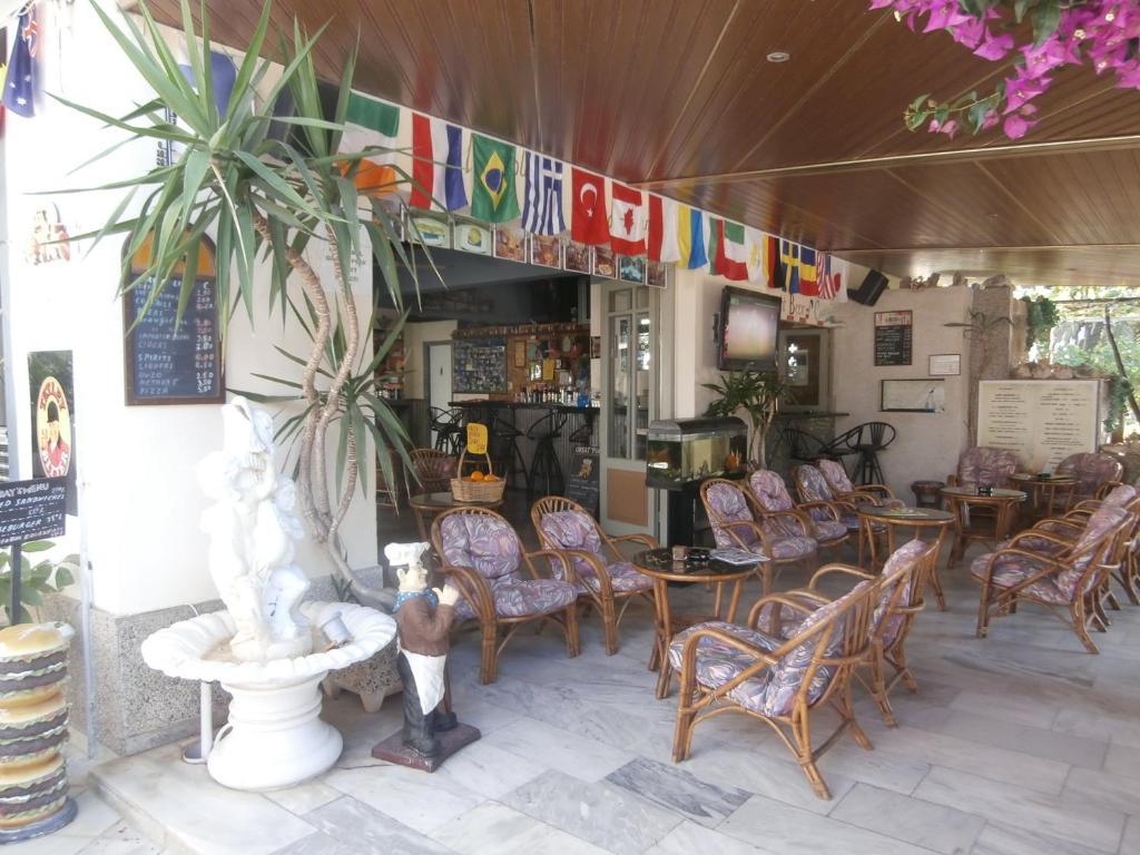 Harry'S Bar & Apartments 1 Acharavi (Corfu) Exterior foto